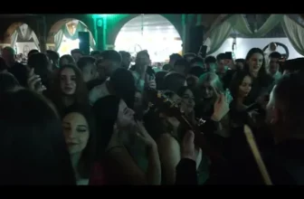 Iuly Neamtu – Cum o dai tu (Live 2022)