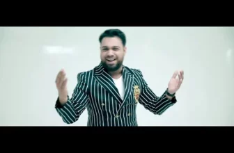 ROBERT DIN APARATORI – FERICIREA MEA SUPREMA (Originala 2019)