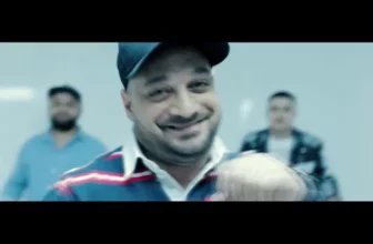 CRISTI DOREL – STAU IN FATA (Originala 2019)