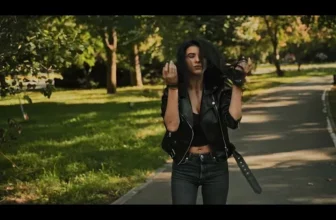 Iulian Grigoras si Narcis – Mai bine calcam pe jar (Originala 2022)