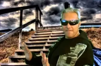 Marius de la Focsani – La dusmani le-as da o scara (SPIROS GALATI)