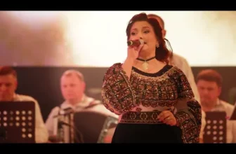 Laura Olteanu – Acasa-i Romania (Acompaniaza Orchestra Moldovlaska)