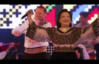 Laura Olteanu – Traieste, lume frumos x Dumnezeu mi-a dat noroc (Acompaniaza Orchestra Moldovlaska)