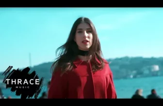 BRIANNA – Lost in Istanbul (by Monoir)