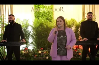 Bianca si Orchestra Adrian Guguci – Si-am zis verde grau marunt (cover Roberta Crintea)