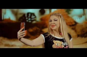 LORENNA – PE TIK TOK IMI FAC TALENTUL