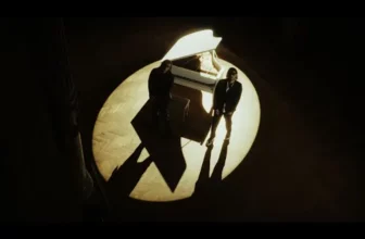 Ian x Oscar – Rollie Rose Gold