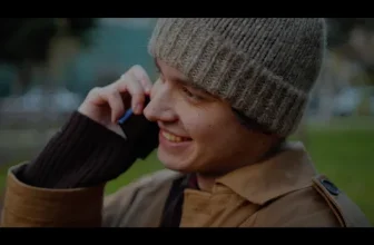 rares – Un altfel de Craciun (Vin acasa de Craciun)